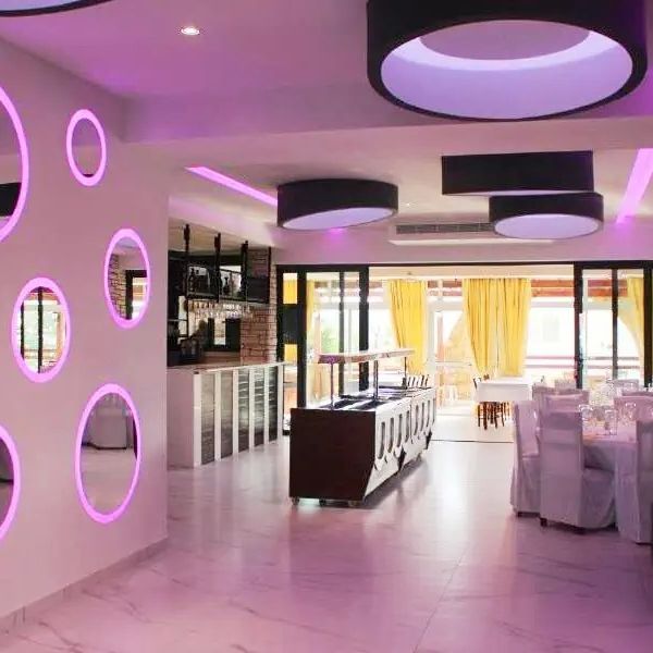 Petsas Apartments (Coral Bay)