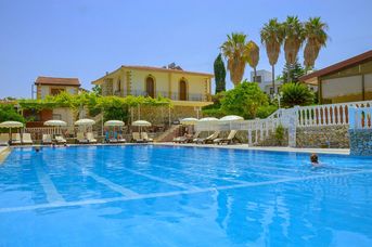 Riverside Garden Resort
