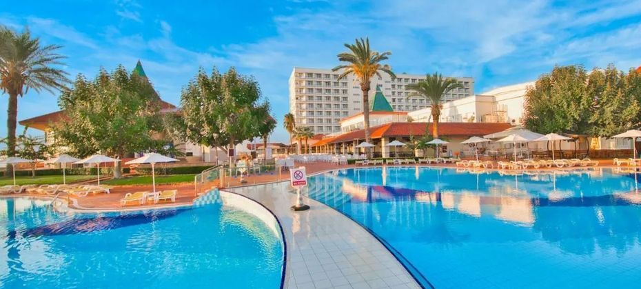 Salamis Bay Conti