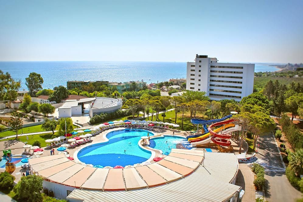Salamis Bay Conti - teren hotelu