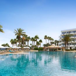 St. George Beach Hotel & Spa Resort