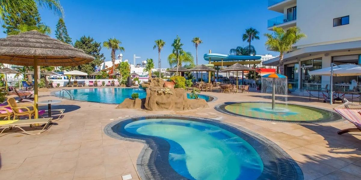 Cypr na 7 dni w listopadzie: 3⋆ hotel od 3 083 zł