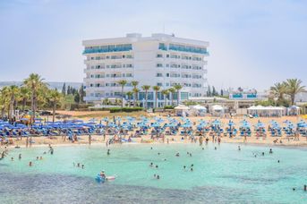 Tasia Maris Sands Beach