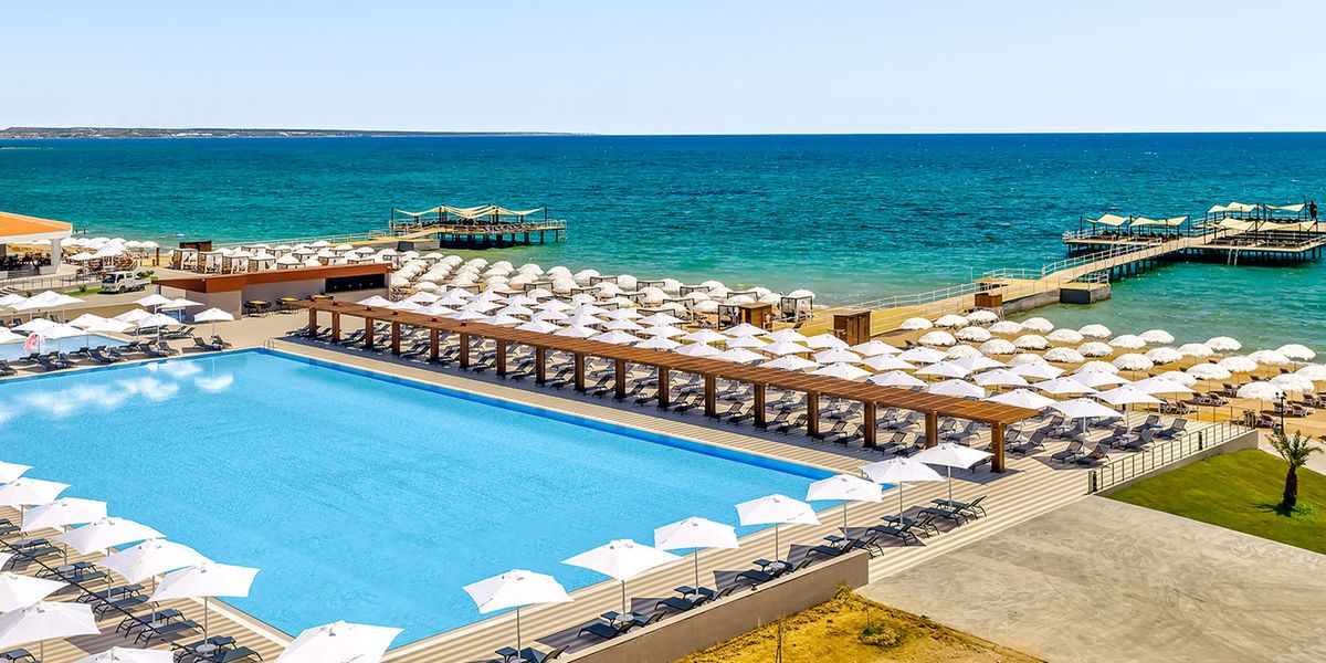 Cypr na 7 dni we wrześniu: 5⋆ hotel od 6 980 zł