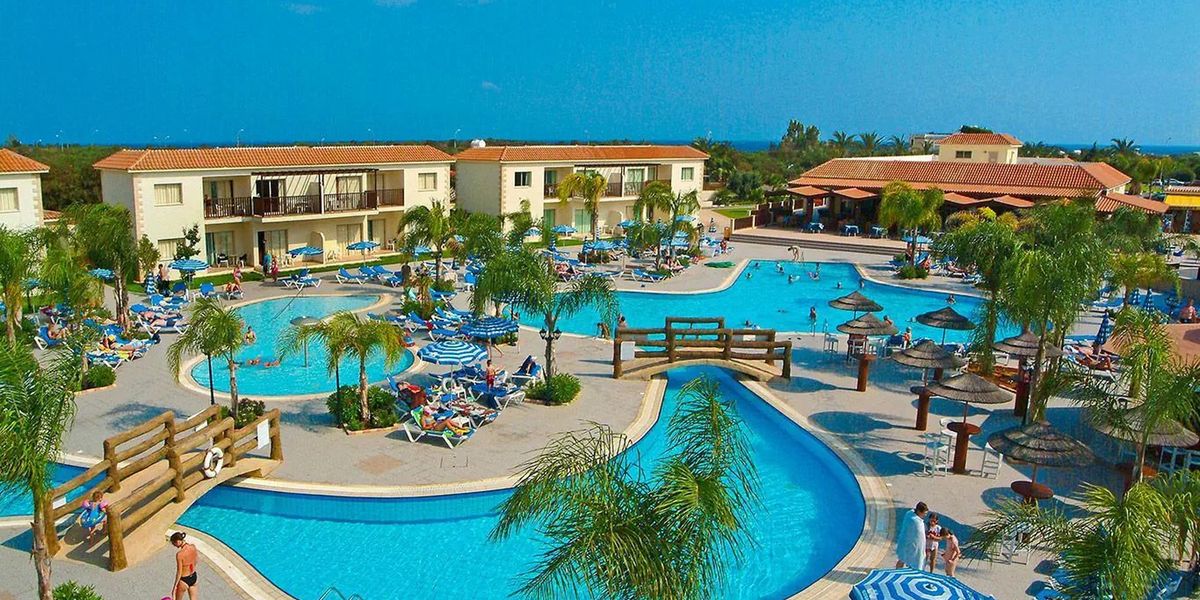 Cypr na 7 dni we wrześniu: 4⋆ hotel od 4 484 zł