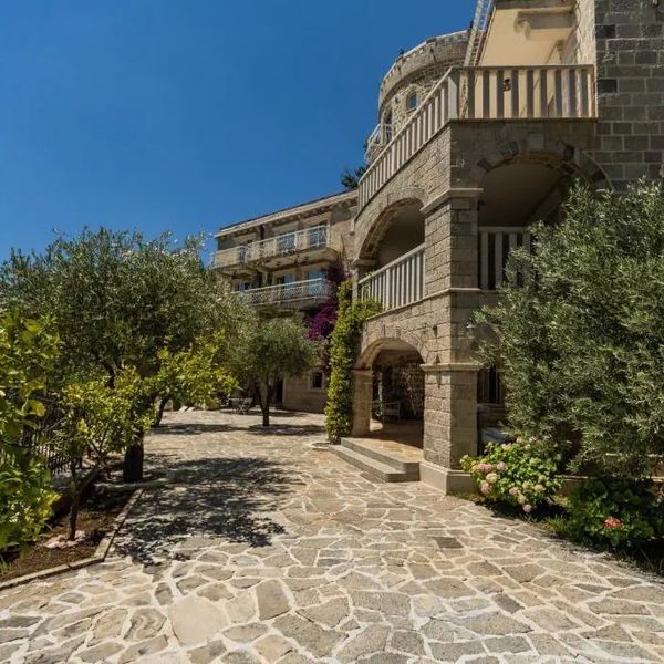 Apartamenty Pietra Mare