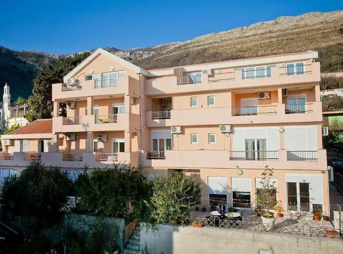 Apartments Andric