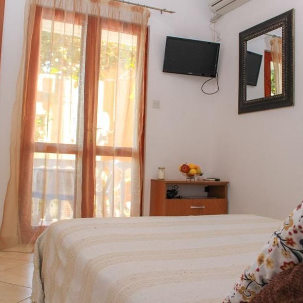 Bonaca Apartments
