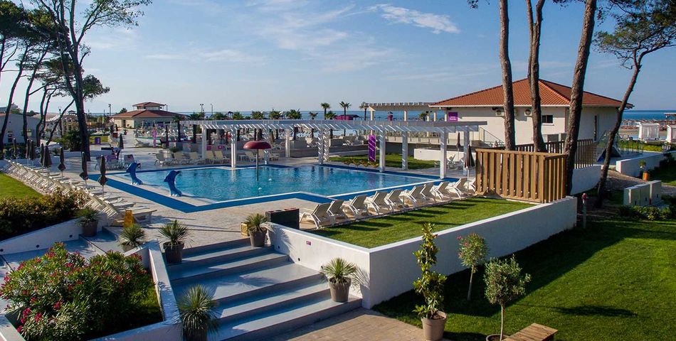 teren hotelu, basen