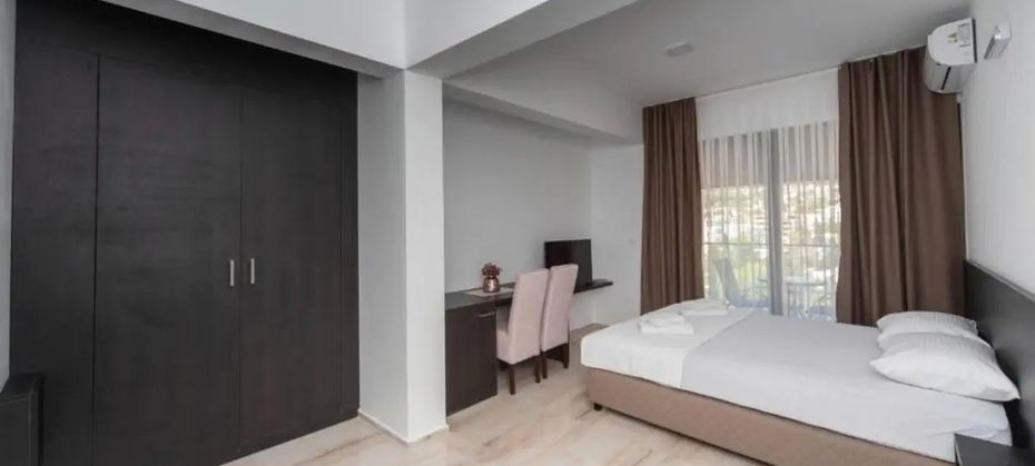 N Hotel