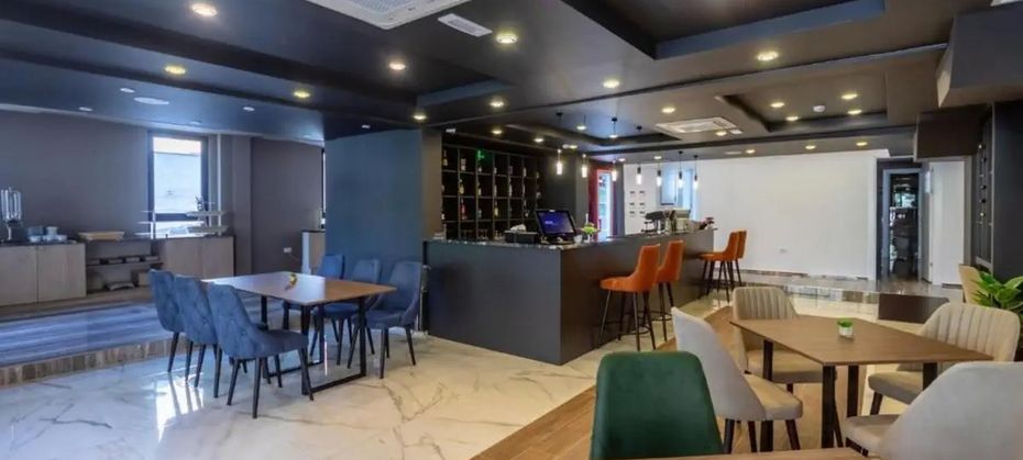 N Hotel