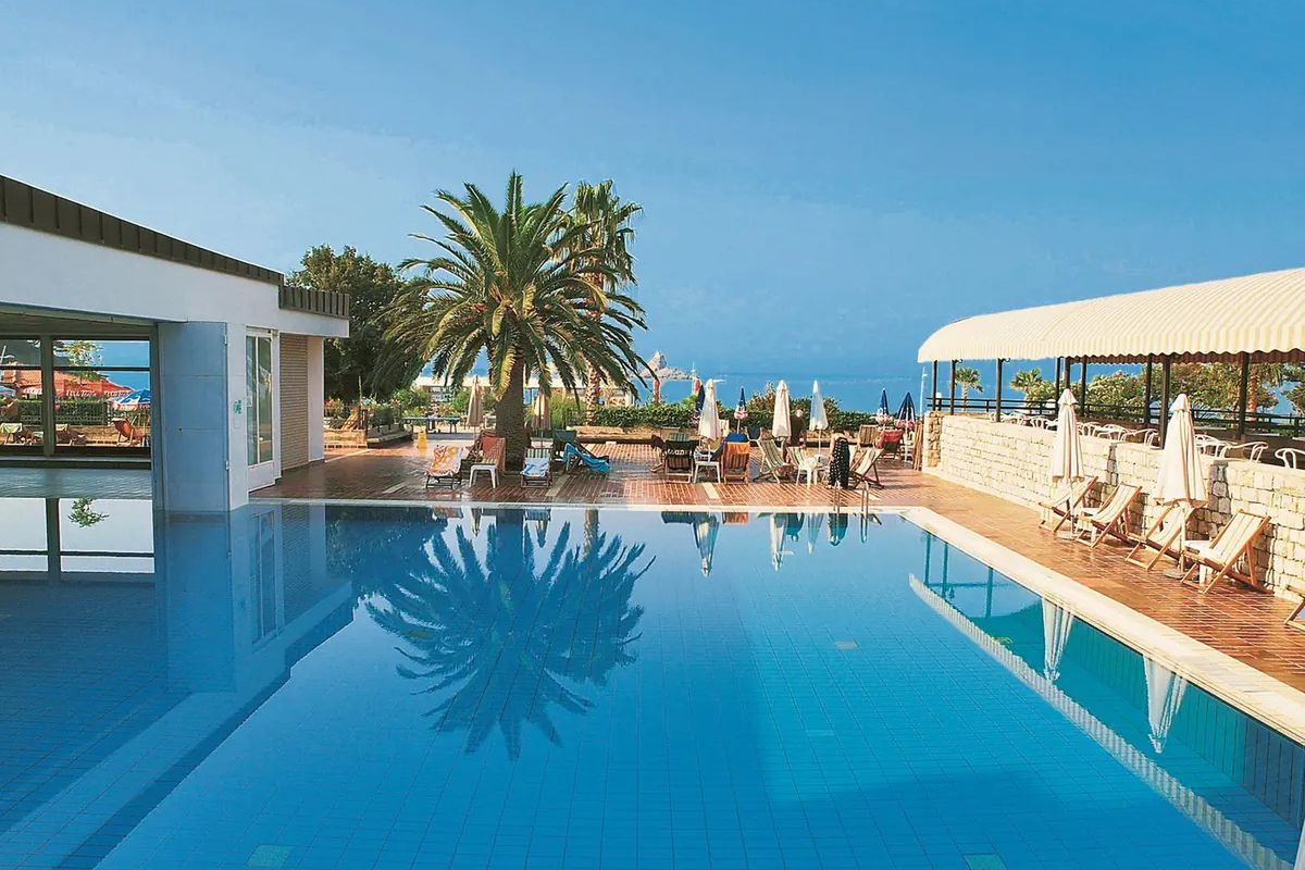 Palas (Petrovac) - basen