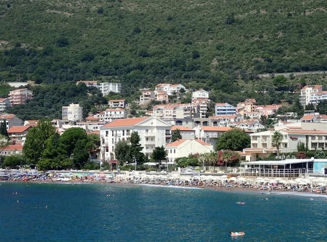 Vila Lena