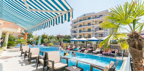 teren hotelu, basen