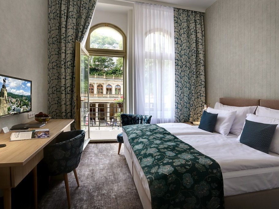 pokój, apartament, balkon / taras