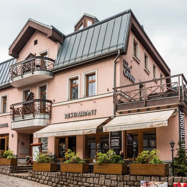 Grand — Szpindlerowy Młyn, Czechy