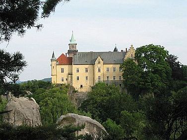 Hruba Skala