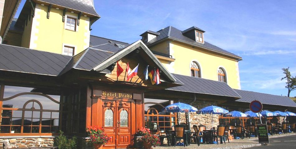 obiekt, budynek główny, balkon / taras