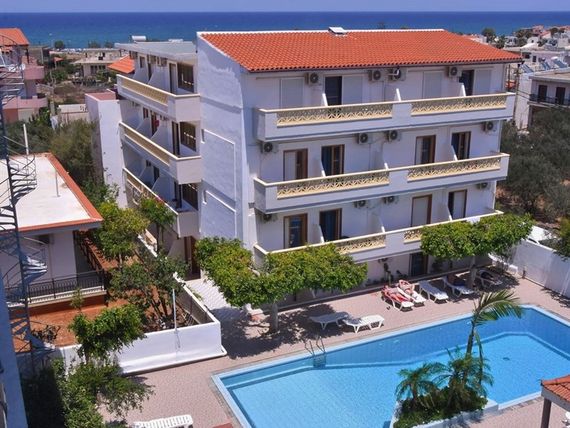 obiekt, teren hotelu
