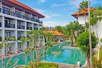 D Varee Mai Khao Beach Resort