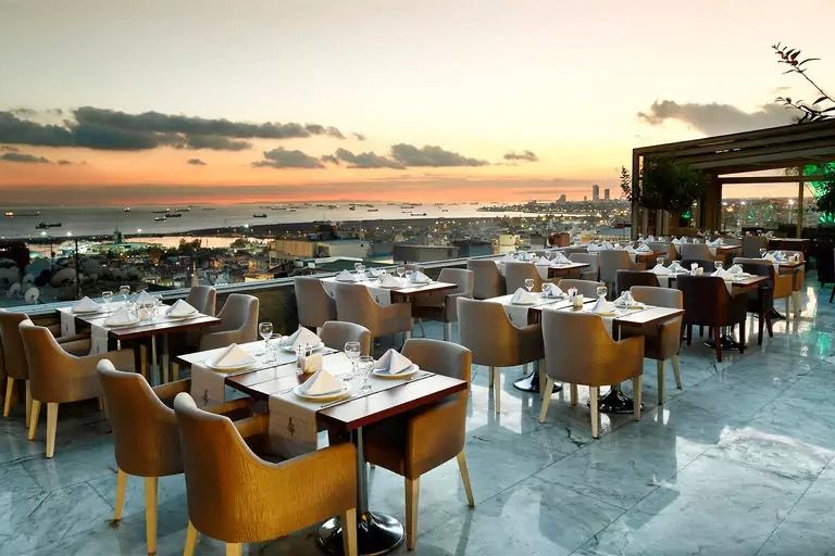 teren hotelu, restauracja
