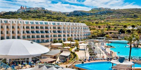 obiekt, teren hotelu, basen