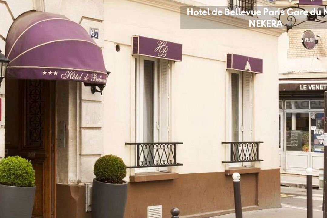 teren hotelu, budynek główny