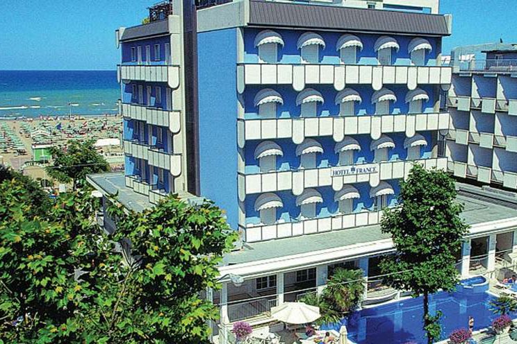 basen, teren hotelu, budynek główny, obiekt