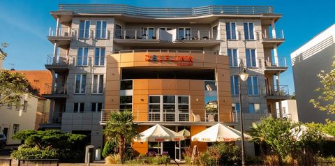 budynek główny, obiekt