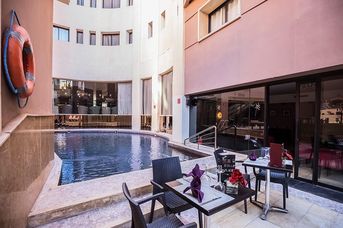 Dellarosa Suites & Spa