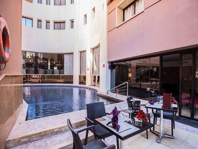 Dellarosa Suites & Spa
