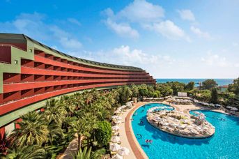 Delphin Deluxe Resort