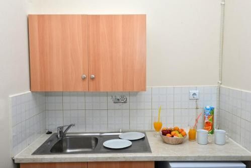 pokój, kuchnia / aneks kuchenny