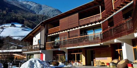 budynek główny, teren hotelu