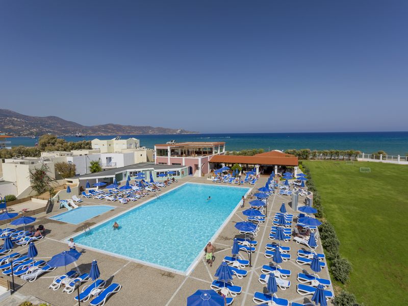Dessole Dolphin Bay Resort