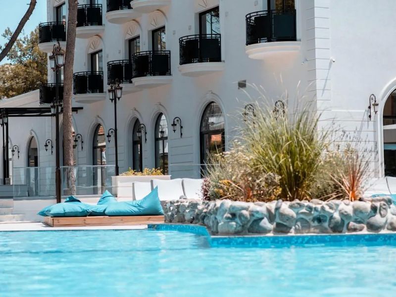Diamma Resort