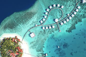 Diamonds Thudufushi Beach & Water Villas
