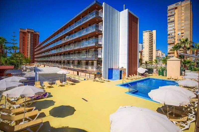 obiekt, teren hotelu