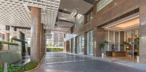 budynek główny, teren hotelu