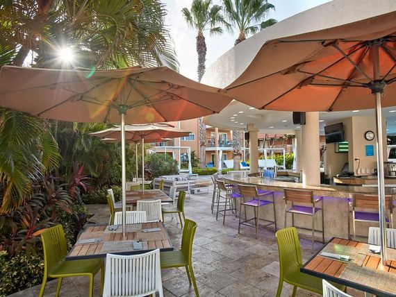 Divi Dutch Village Beach Resort 4*