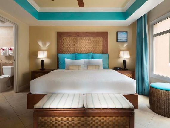 Divi Phoenix Beach Resort 4*