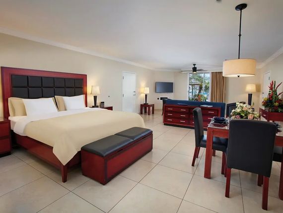 Divi Village Golf &amp;amp; Beach 4*