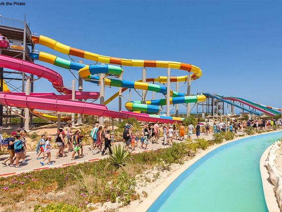basen, aquapark, zjeżdżalnia