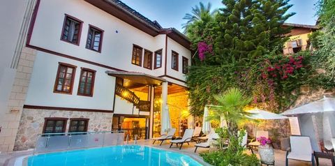 obiekt, teren hotelu, basen