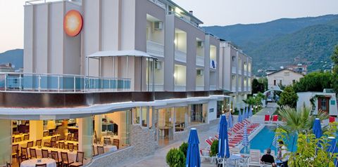 obiekt, basen, restauracja