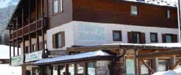 obiekt, teren hotelu