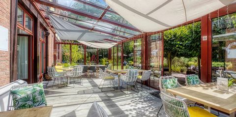 teren hotelu, restauracja