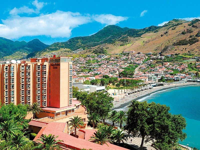 Dom Pedro Madeira Ocean Beach