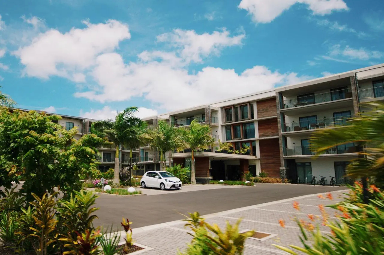 obiekt, teren hotelu