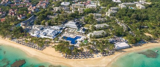 Bahia Principe Grand El Portillo